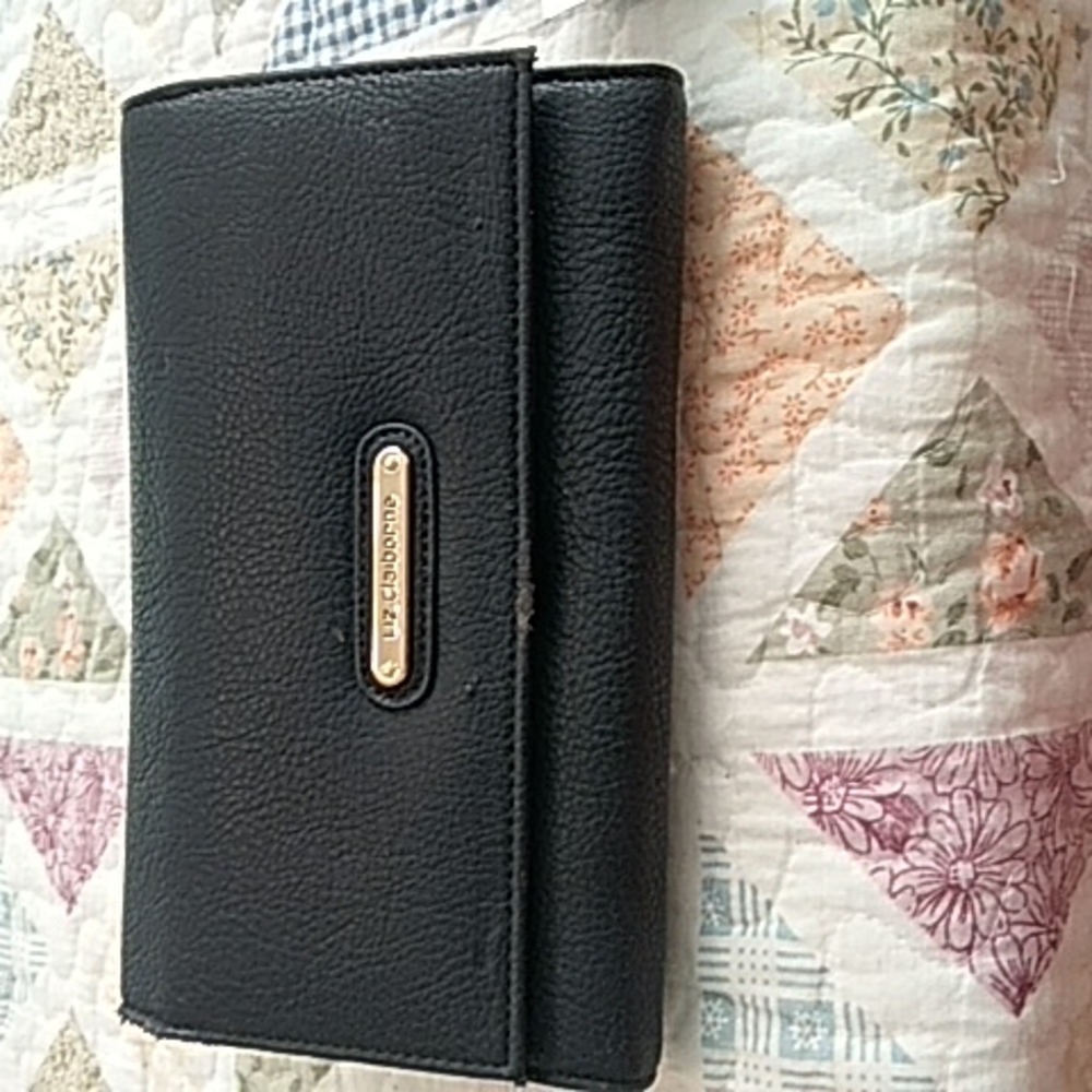 Liz Claiborne Wallet